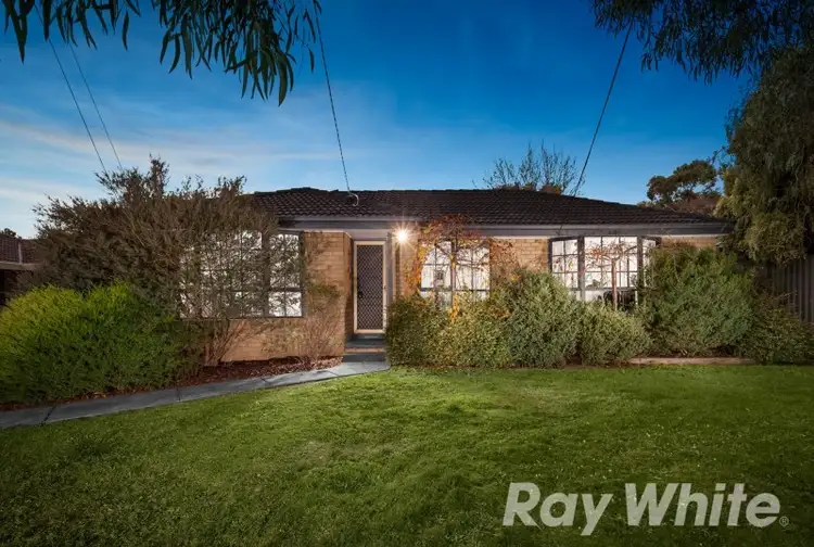 17 Kalawar Avenue, Bayswater North VIC 3153