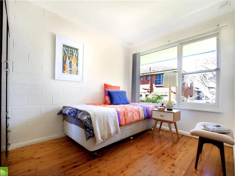 Fifth view of Homely unit listing, 5/13 Hillview Avenue, Gwynneville NSW 2500