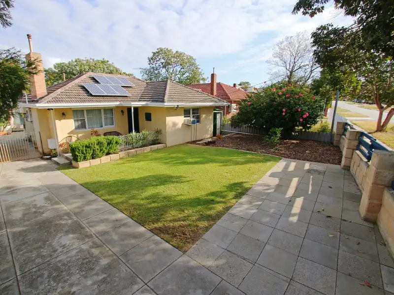 Main view of Homely house listing, 56 McGlinn Way, Cloverdale WA 6105