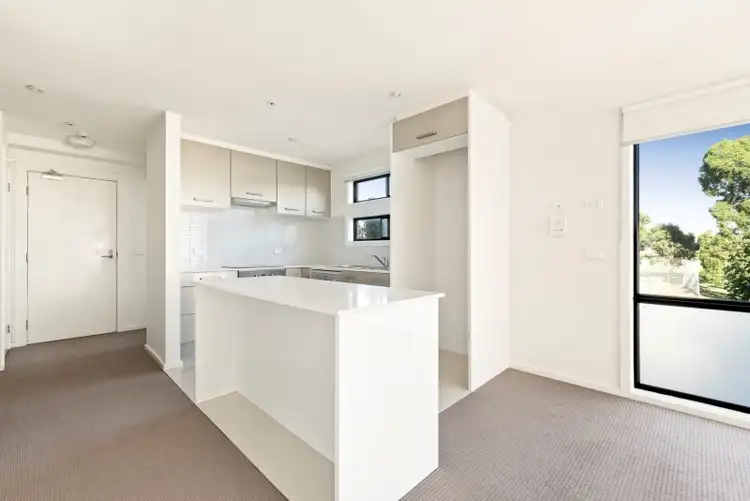 Third view of Homely apartment listing, L1,U9/315-319 Huntingdale Road, Chadstone VIC 3148
