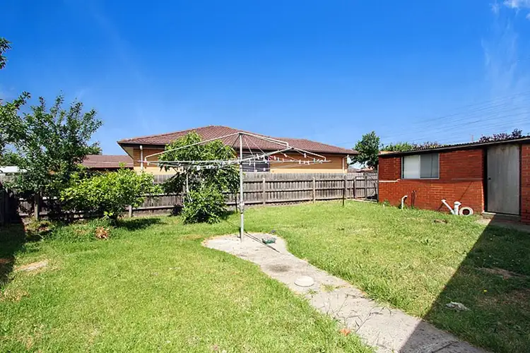 Fifth view of Homely house listing, 1 Leila Court, Thomastown VIC 3074