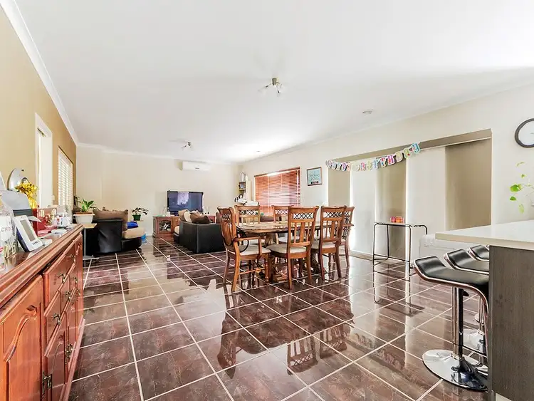 Fifth view of Homely house listing, 10 Lofty Road, Tarneit VIC 3029