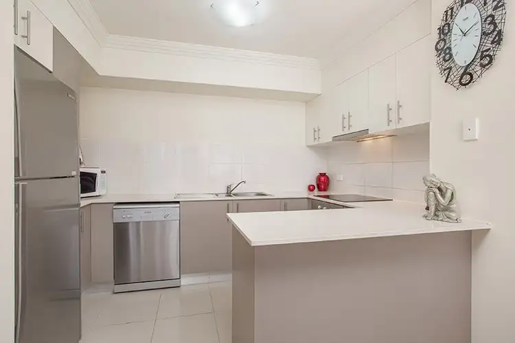 Fifth view of Homely unit listing, 2/37 Brickfield Road, Aspley QLD 4034
