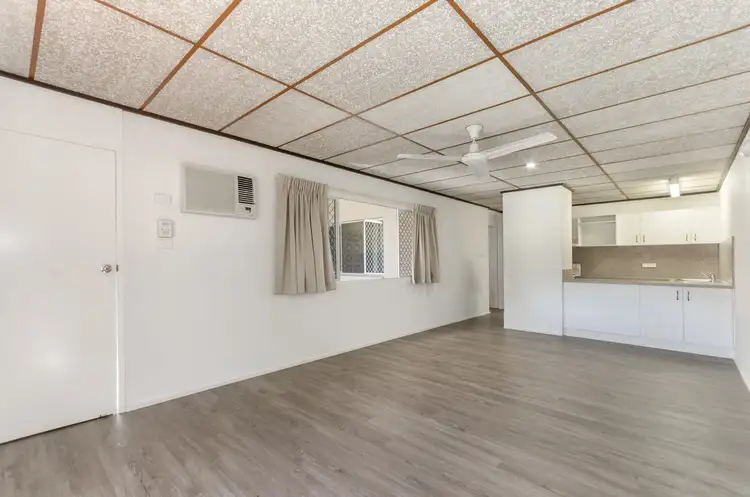 Sixth view of Homely block of units listing, 18 Mathiesen Street, Cranbrook QLD 4814