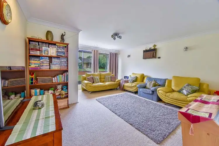 Second view of Homely house listing, 6 Kanangra Crescent, Ruse NSW 2560