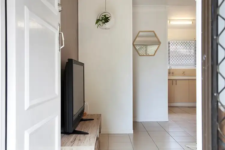 Fifth view of Homely unit listing, 2/3 Boodera Road, Palm Beach QLD 4221