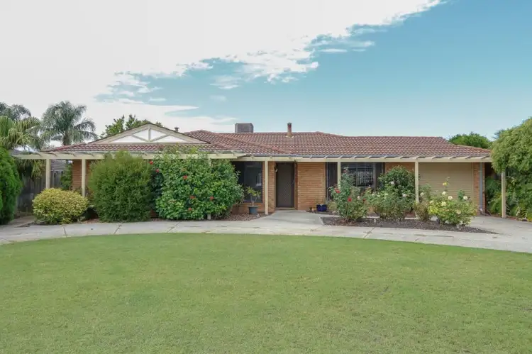 33 Bermuda Drive, Ballajura WA 6066