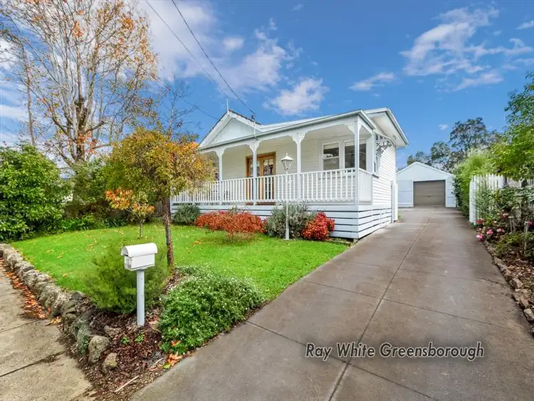 11 Stowe Avenue, Greensborough VIC 3088