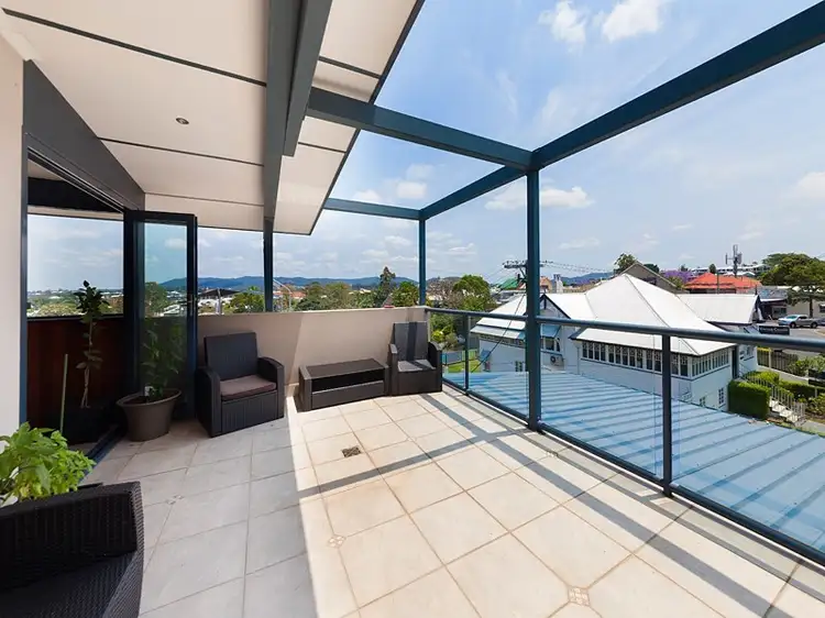 Second view of Homely townhouse listing, 1/252 Given Terrace, Paddington QLD 4064
