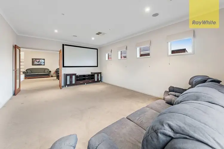 Sixth view of Homely house listing, 2 St Cloud Green, Craigieburn VIC 3064