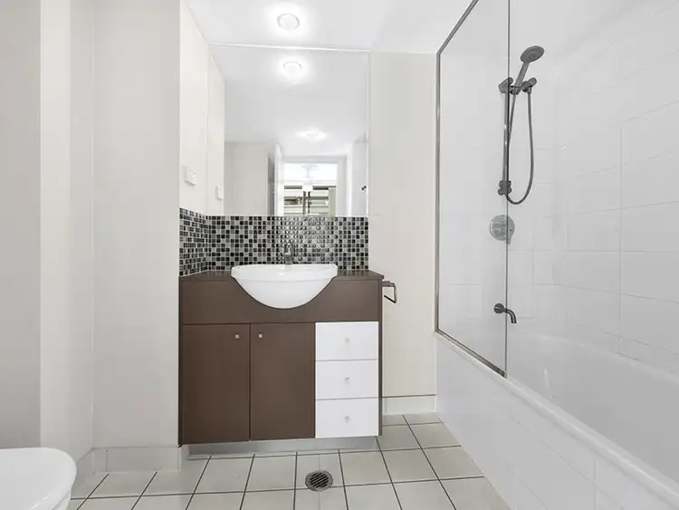 Seventh view of Homely apartment listing, 3203/92 Quay Street, Brisbane QLD 4000
