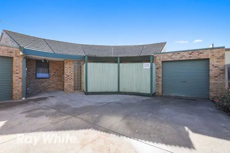 2/17 Merlin Crescent, Corio VIC 3214