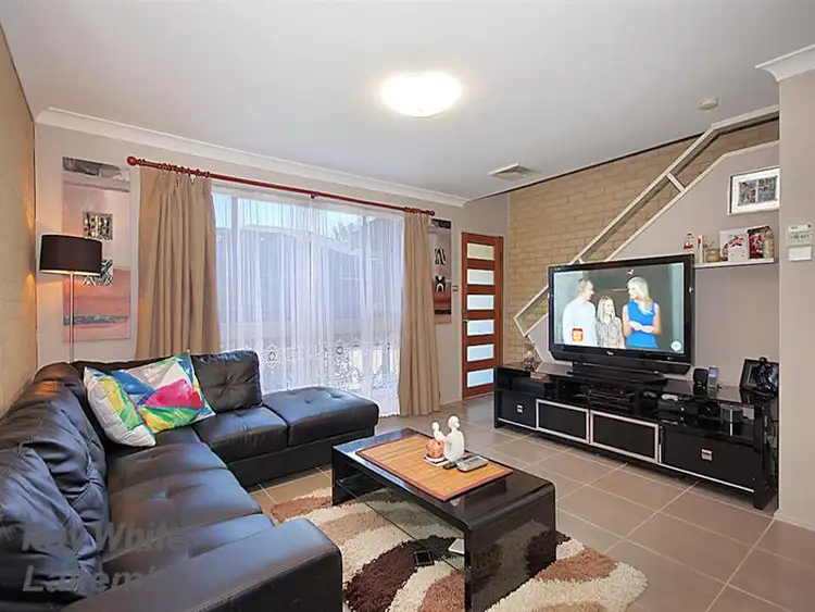 2/29 Myee Road, Macquarie Fields NSW 2564