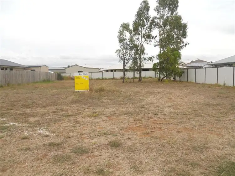15 Jamie Crescent, Gracemere QLD 4702