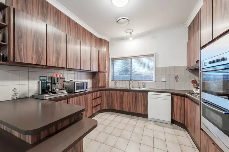 Fifth view of Homely house listing, 174 Broadway, Reservoir VIC 3073