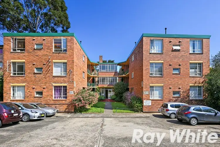 4/18a Ewart Street, Marrickville NSW 2204