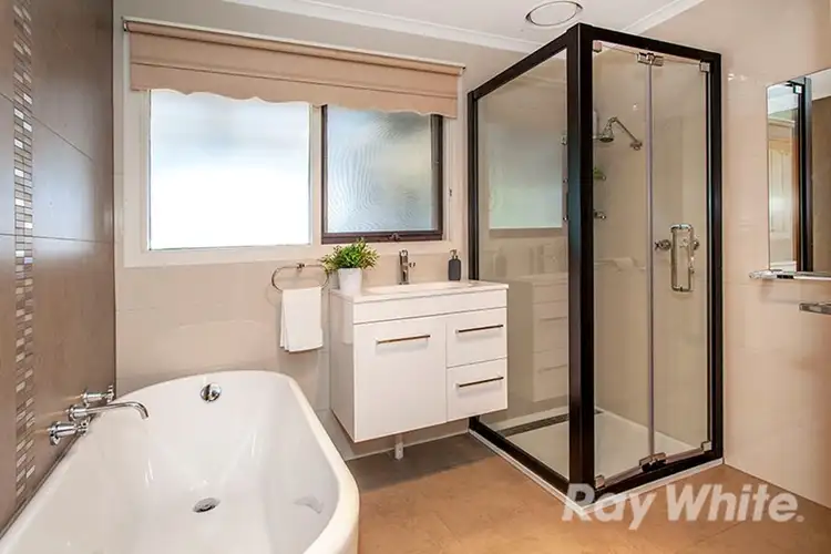Sixth view of Homely house listing, 3 Hutchins Avenue, Endeavour Hills VIC 3802