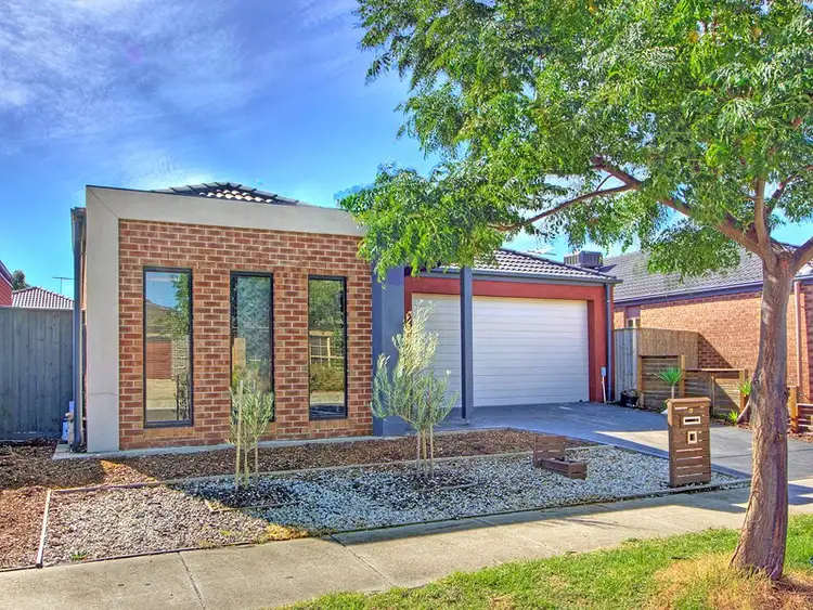 Second view of Homely house listing, 6 Gumleaf Road, Tarneit VIC 3029