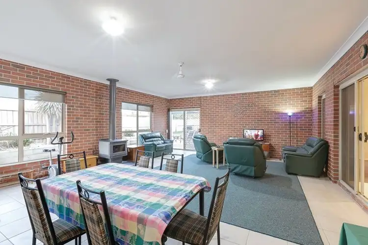 Fifth view of Homely house listing, 4 Curtin Court, Delacombe VIC 3356