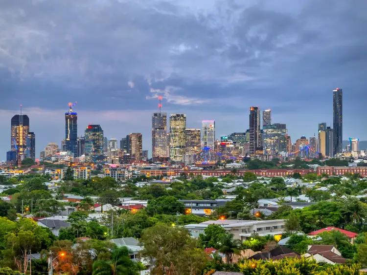 9 Ryan Avenue, Balmoral QLD 4171