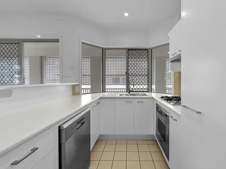Third view of Homely apartment listing, 6/15 Miles Street, Clayfield QLD 4011