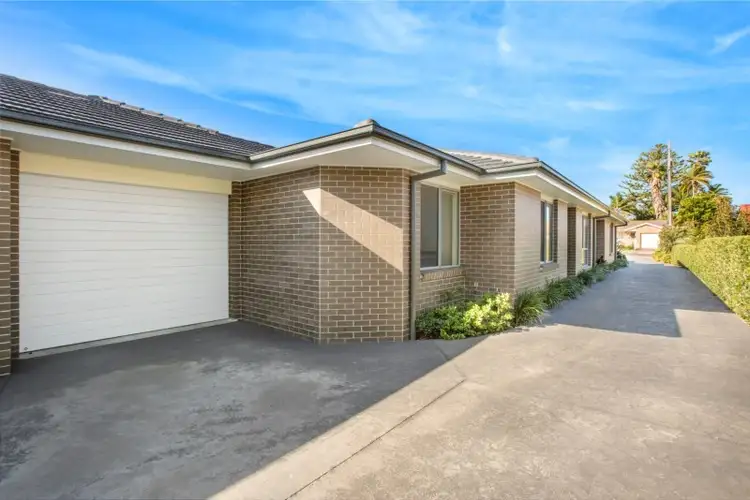 Main view of Homely townhouse listing, 2/2 Holmes Avenue, Toukley NSW 2263