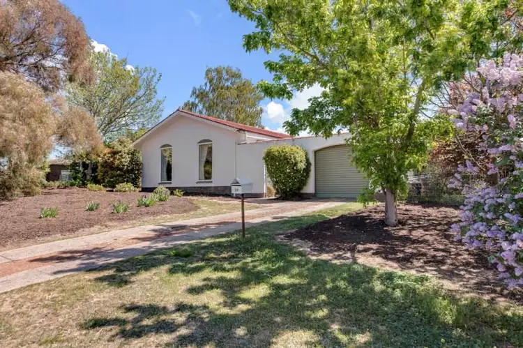 34 Kirkland Circuit, Macgregor ACT 2615