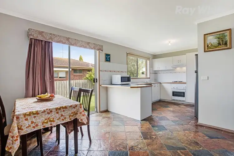 Fifth view of Homely house listing, 12 Kara Court, Pakenham VIC 3810