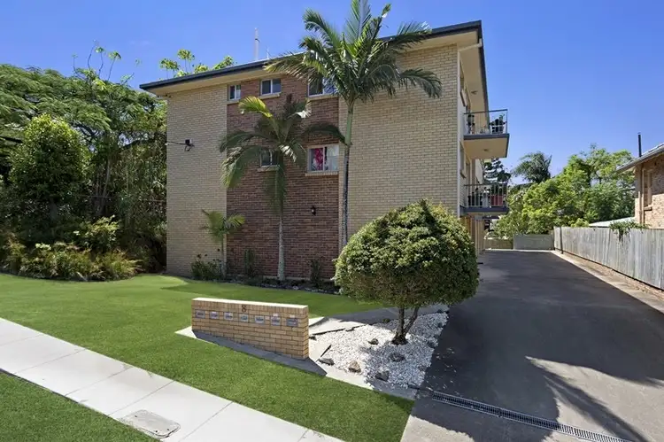 6/8 Barradine Street, Greenslopes QLD 4120