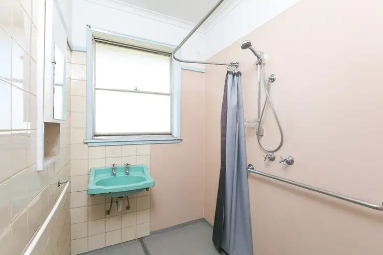 Seventh view of Homely house listing, 6 Finch Avenue, California Gully VIC 3556
