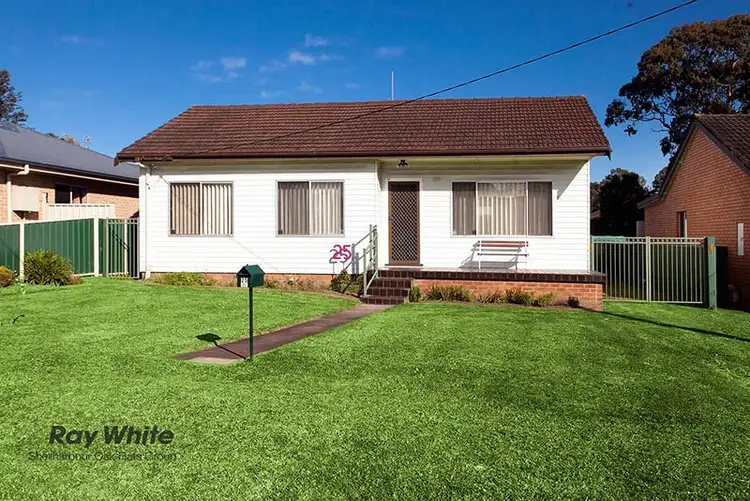 25 Devonshire Crescent, Oak Flats NSW 2529