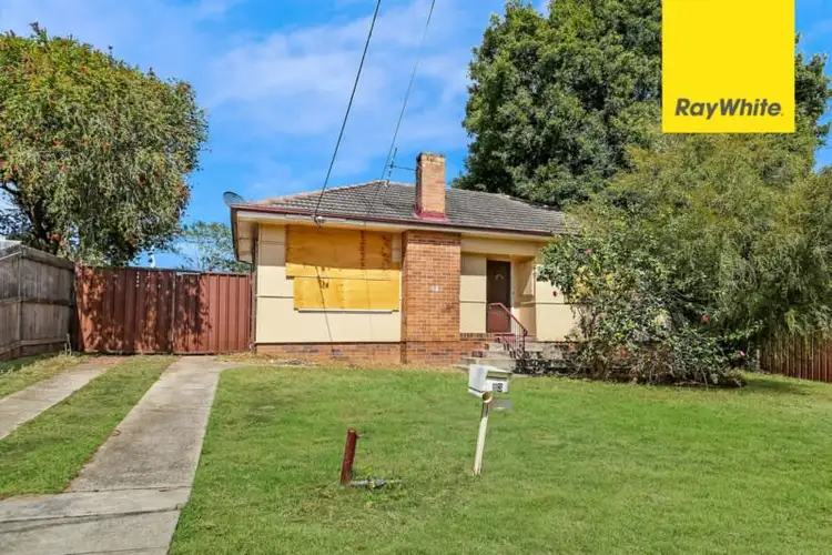 13 GOVER Street, Peakhurst NSW 2210