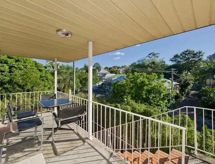 2 O'Connell Place, Red Hill QLD 4059