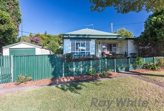2 Edden Street, Adamstown NSW 2289