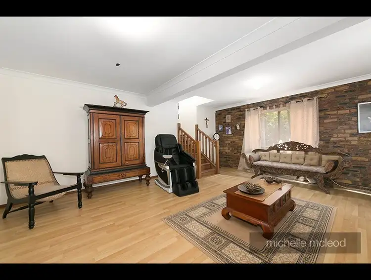 Third view of Homely house listing, 5 Bynoe Close, Chapel Hill QLD 4069