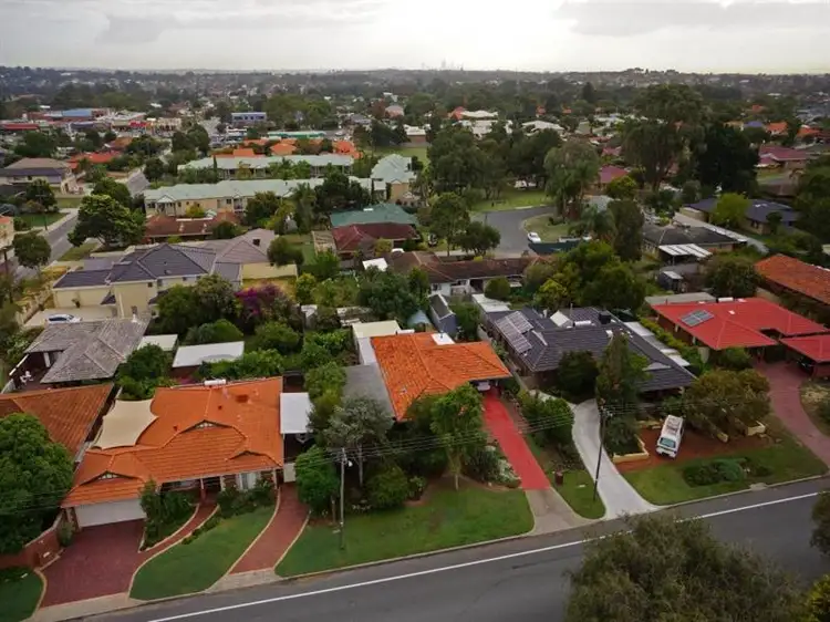 Fifth view of Homely house listing, 3 Barclay Road, Kardinya WA 6163