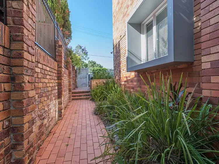 Third view of Homely house listing, 165 Gregory Terrace, Spring Hill QLD 4000
