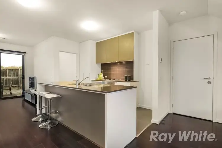 Sixth view of Homely townhouse listing, 7 Molesworth Drive, Mulgrave VIC 3170