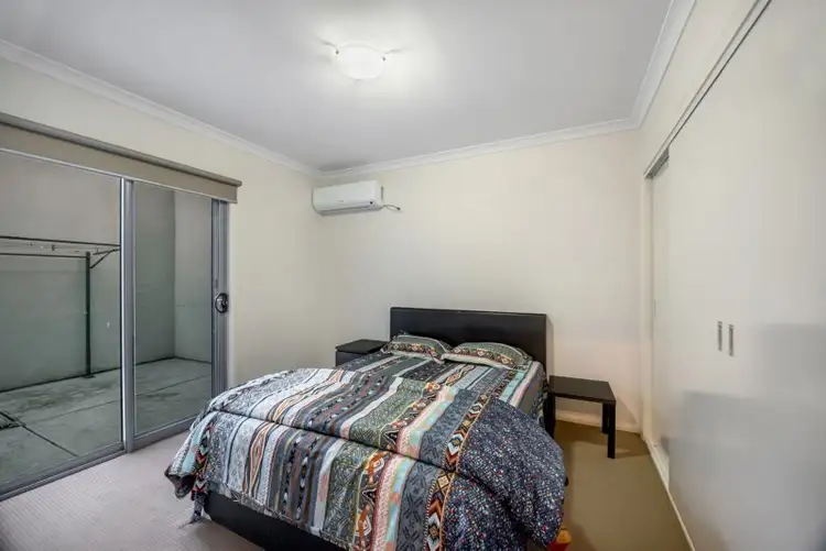 Seventh view of Homely townhouse listing, 16 Allendale Avenue, Wollert VIC 3750
