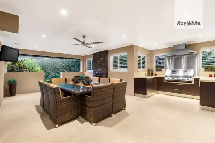 Fifth view of Homely house listing, 2 Amethyst Walk, Bundoora VIC 3083