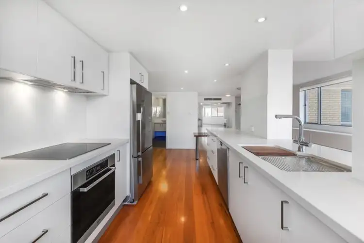 Third view of Homely apartment listing, 1/44 Riverview Terrace, Hamilton QLD 4007