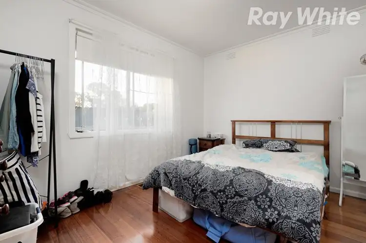 Fifth view of Homely house listing, 2 Ashdown Court, Bundoora VIC 3083