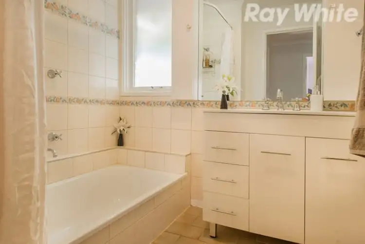 Fifth view of Homely house listing, 2 Belar Court, Ferntree Gully VIC 3156