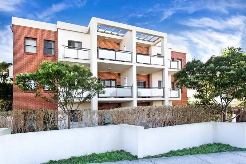 Main view of Homely unit listing, 2/14-16 Chandler Street, Rockdale NSW 2216