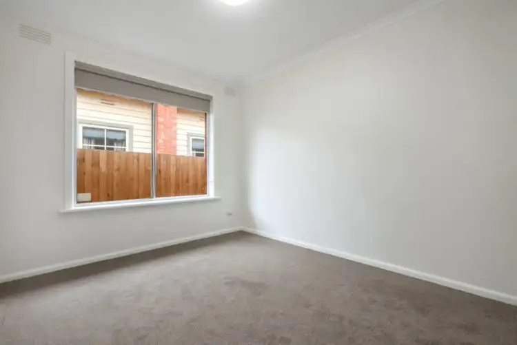 Fifth view of Homely unit listing, 6/16-18 Compton Street, Reservoir VIC 3073