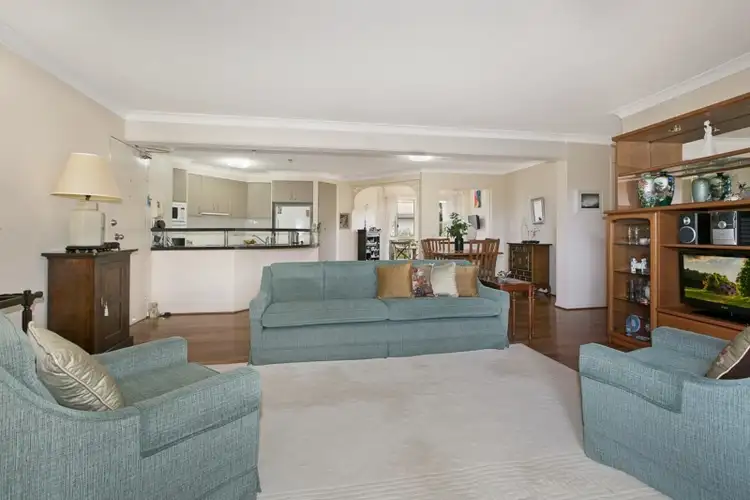 Fourth view of Homely apartment listing, 2/21 Hanworth Street, East Brisbane QLD 4169