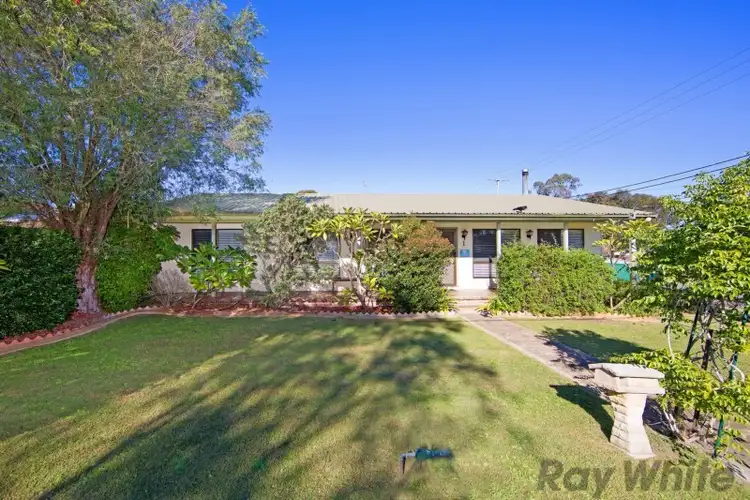1 Maheno Avenue, Blue Haven NSW 2262
