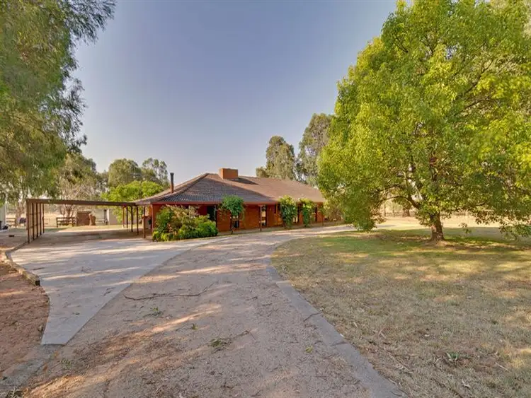 Fifth view of Homely house listing, 6 Wright Court, Rosedale VIC 3847