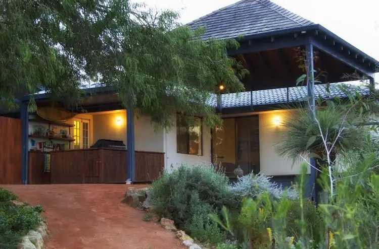 6 Moennich Court, Coolbellup WA 6163