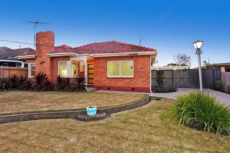 12 Laura Avenue, Belmont VIC 3216